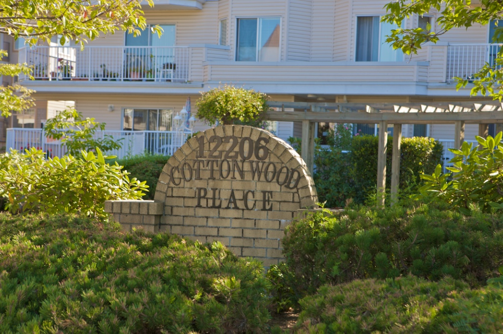 12206 224 Street, East Central - Image