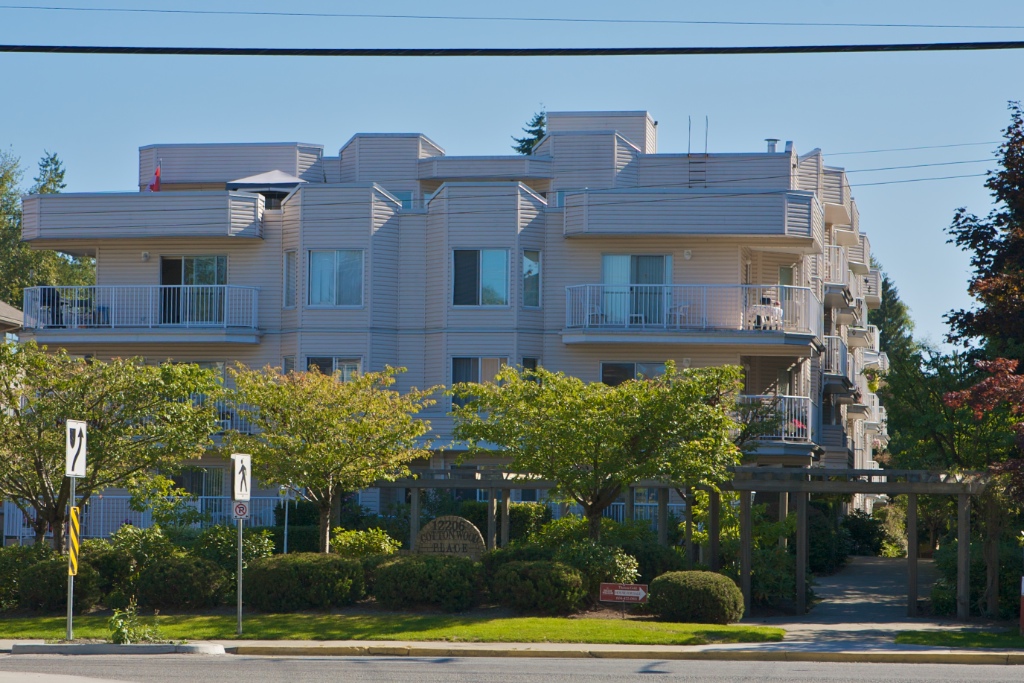 12206 224 Street, East Central - Image