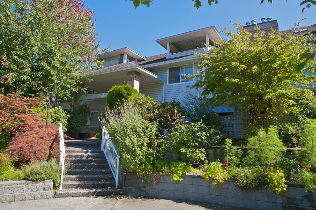 11578 225 Street, East Central - Image
