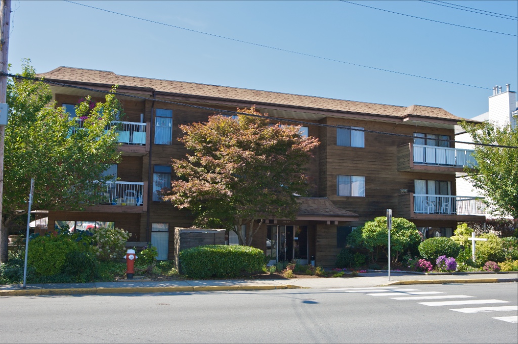 11957 223 Street, West Central - Image