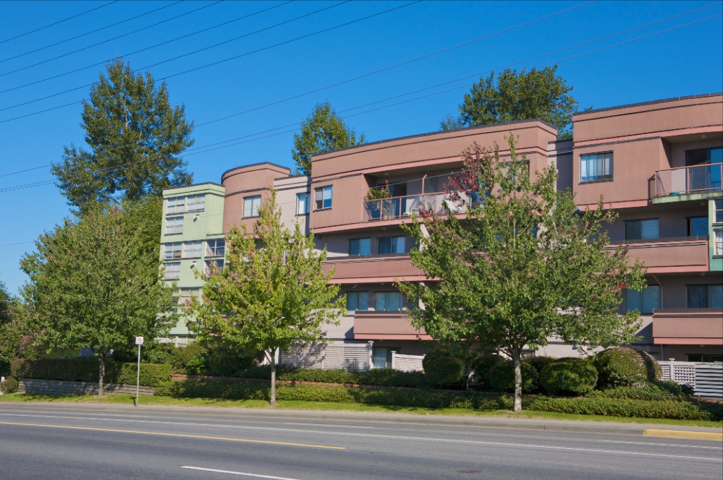 12025 207A Street, Northwest Maple Ridge - Image