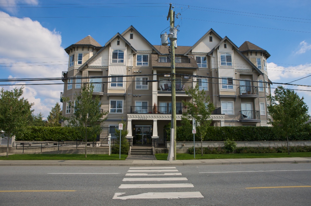 12090 227 Street, East Central - Image