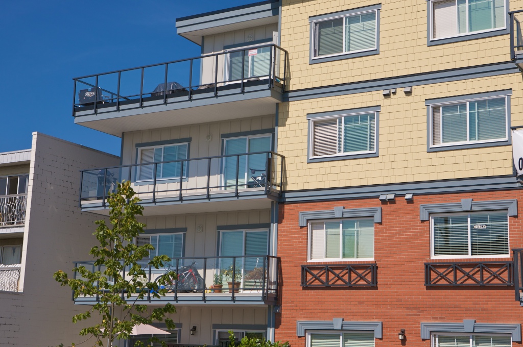 22363 Selkirk Avenue, West Central - Image