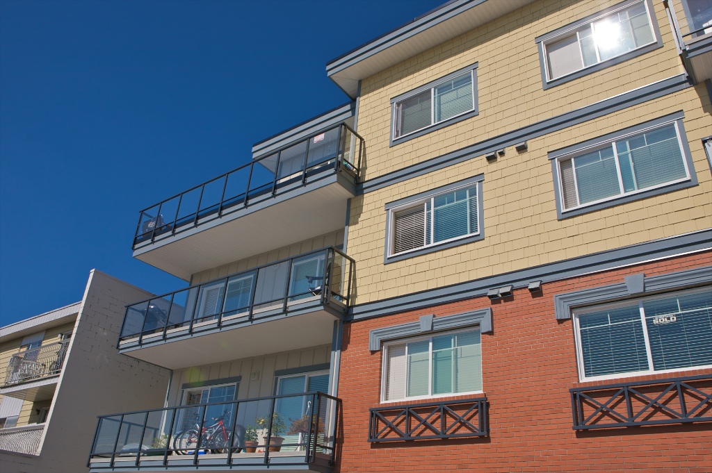22363 Selkirk Avenue, West Central - Image